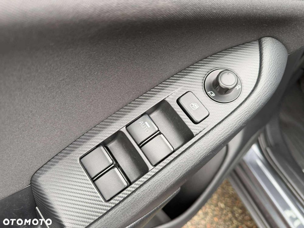 Mazda CX-3 SKYACTIV-G 120 FWD Sports-Line - 29