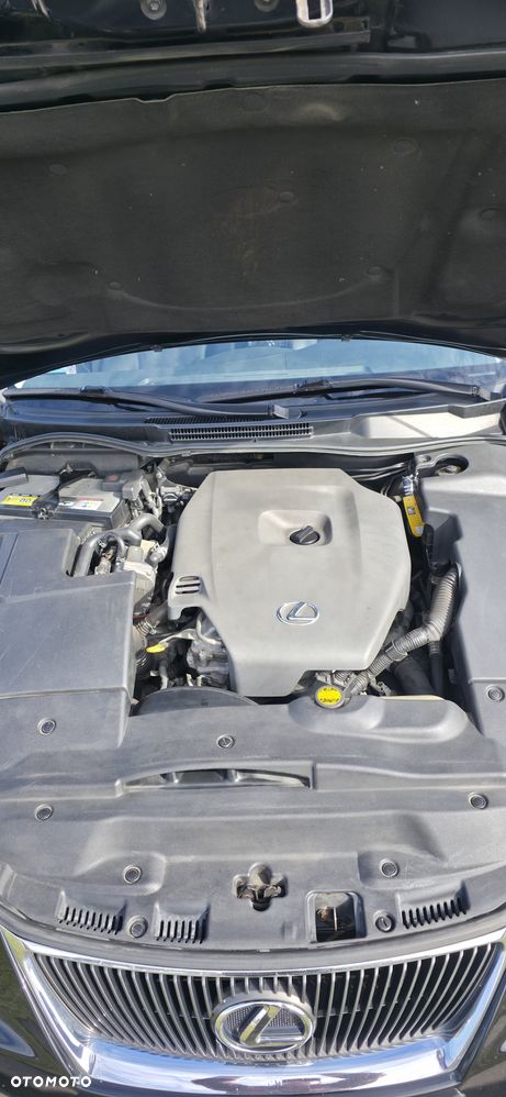 Lexus IS 220 D Prestige - 31