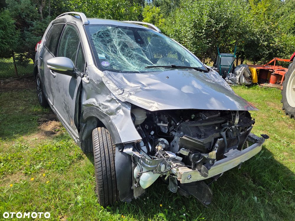 Peugeot 2008 1.2 PureTech Allure S&S - 7