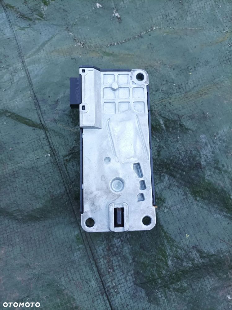 Vw Passat B8 blokada kolumny kierowniczej 3Q0905861B - 1