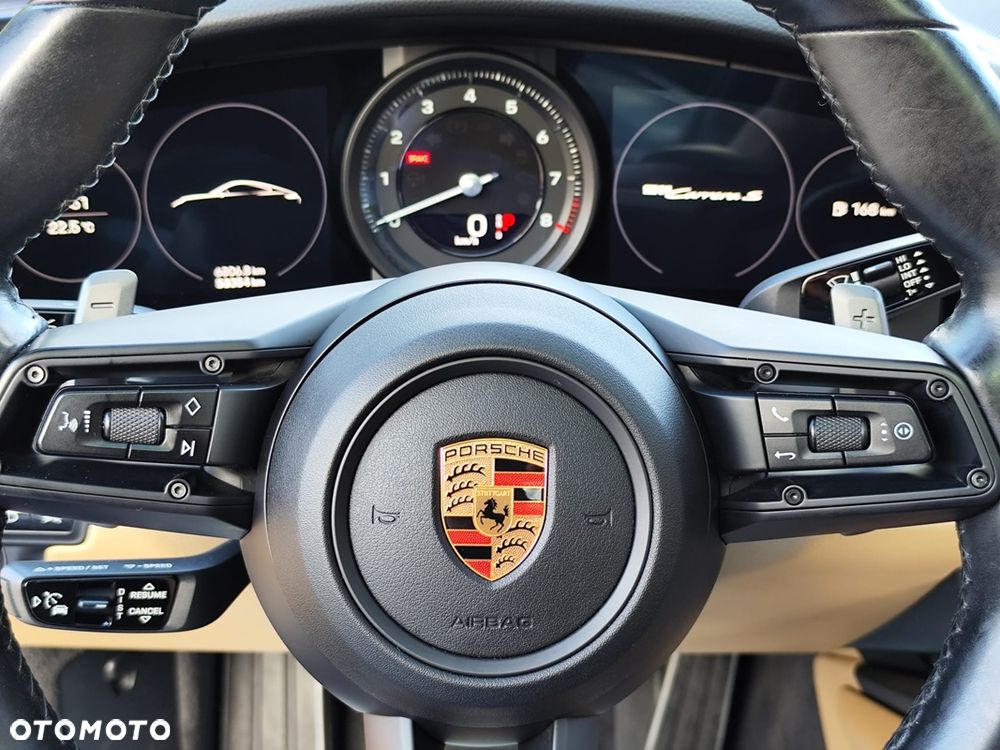 Porsche 911 Carrera S - 23