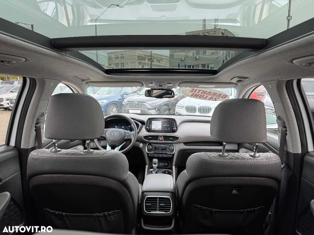 Hyundai Santa Fe - 17