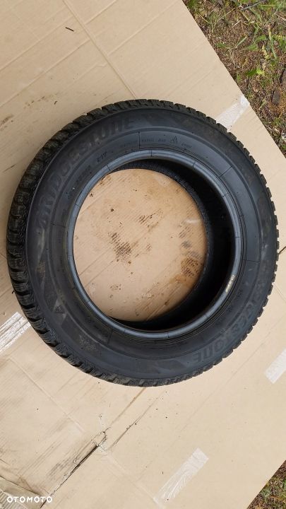 Bridgestone Blizzak LM001 195/65R15 91 T 17r - 1