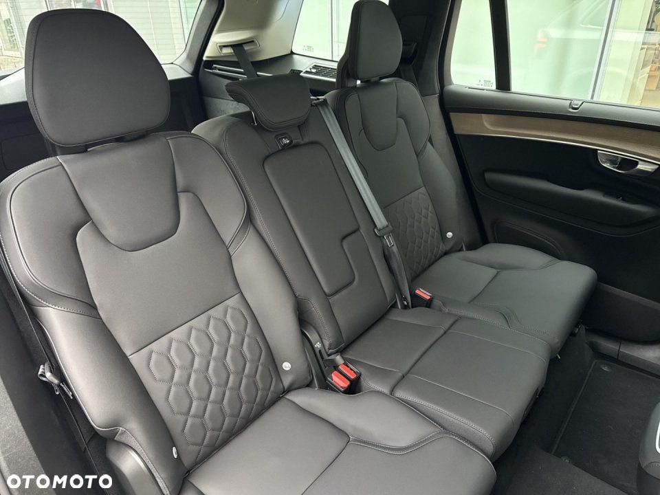 Volvo XC 90 - 13