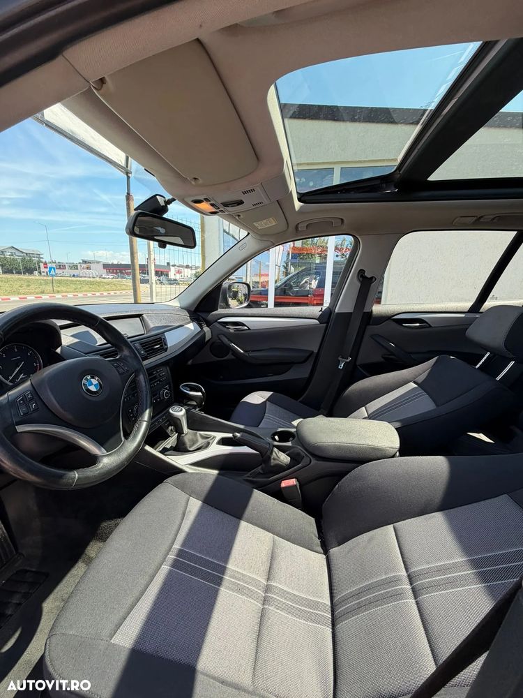 BMW X1 xDrive18d - 15