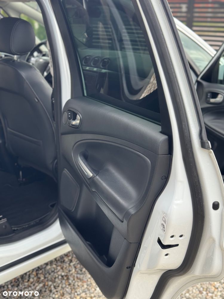 Ford S-Max 2.2 TDCi DPF Durashift-6-tronic Titanium - 29