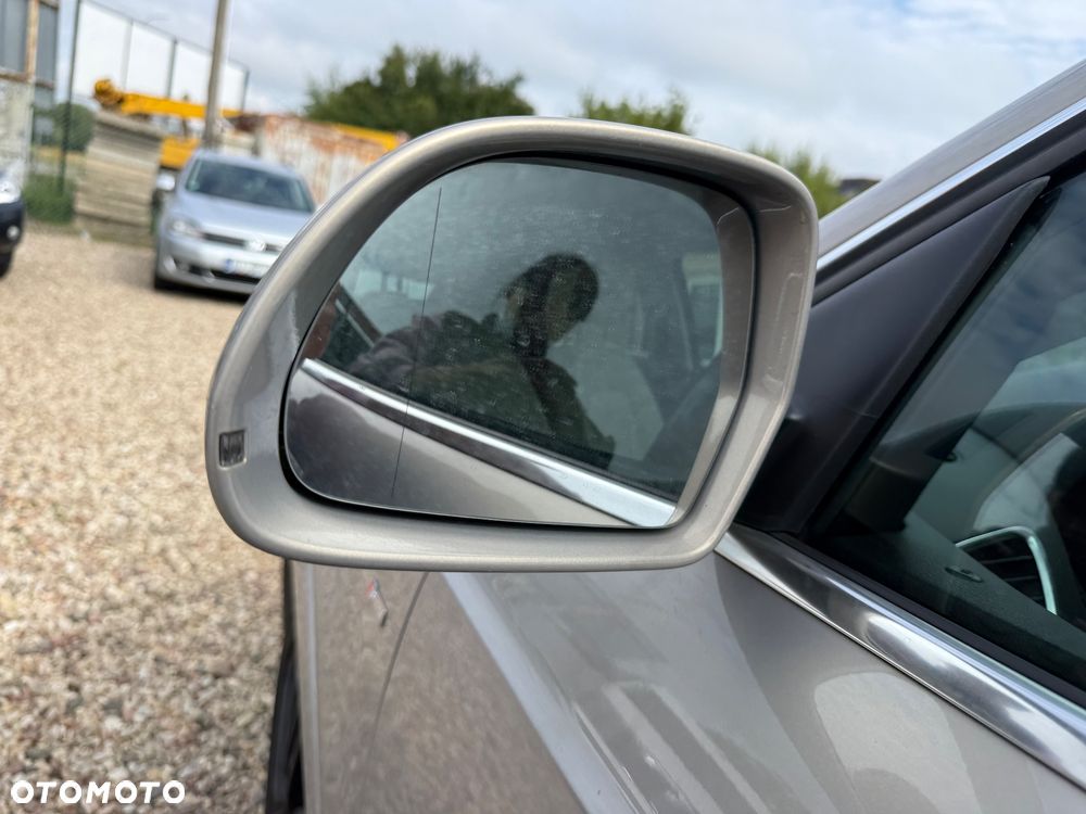Audi Q3 2.0 TDI Quattro S tronic - 30
