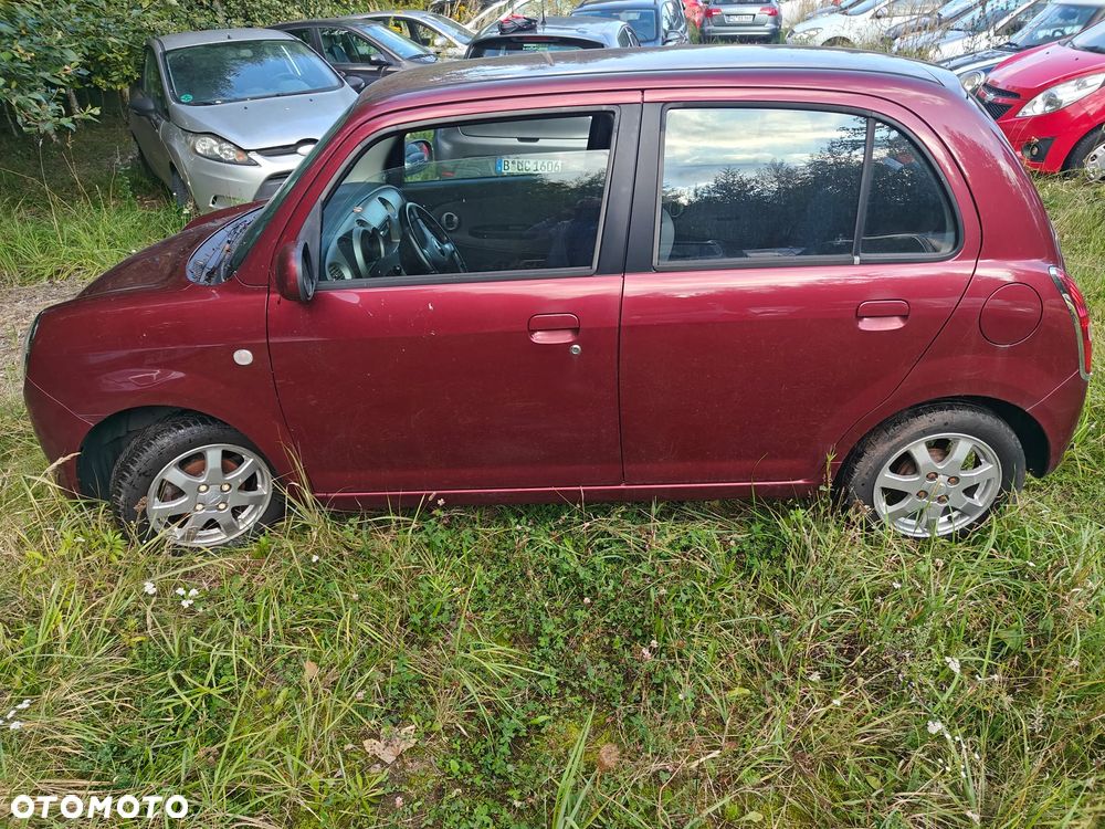 Daihatsu Trevis 1.0 Limited - 4