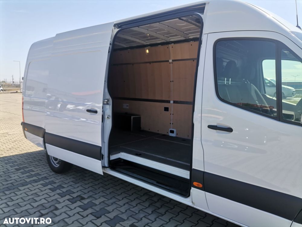 Mercedes-Benz Sprinter 317 CDI furgon lung PRO - 11