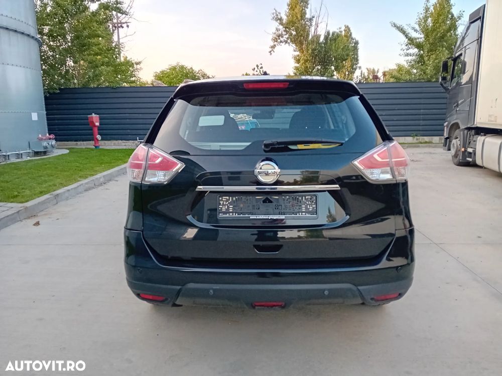 Nissan X-Trail 1.6 dCi N-Connecta - 24