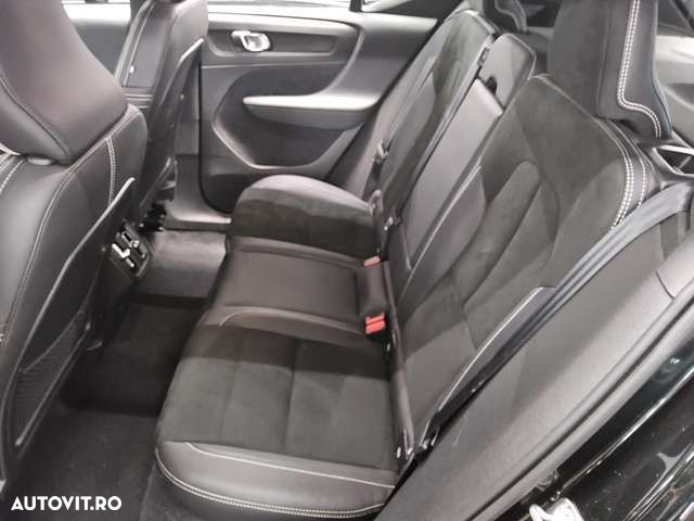 Volvo XC 40 - 13