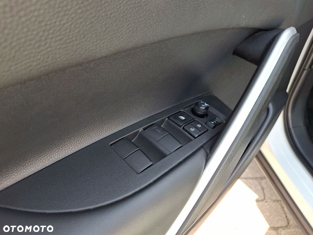 Toyota Corolla Cross 1.8 Hybrid Comfort - 10