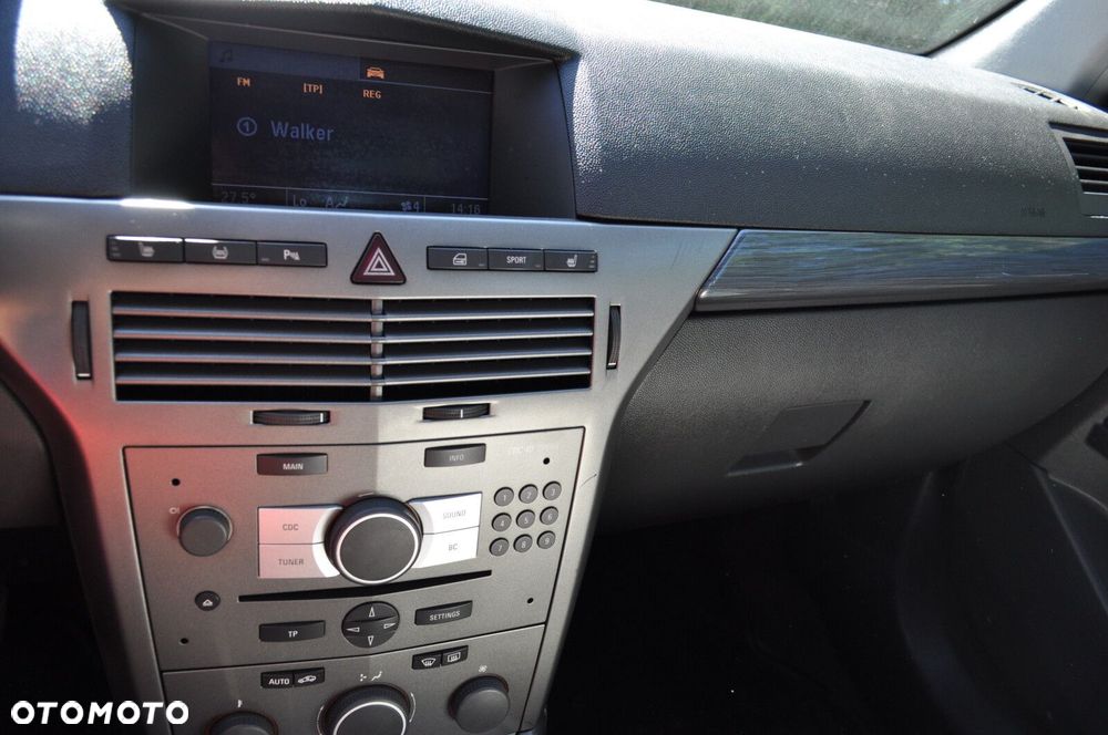 Opel Astra - 10