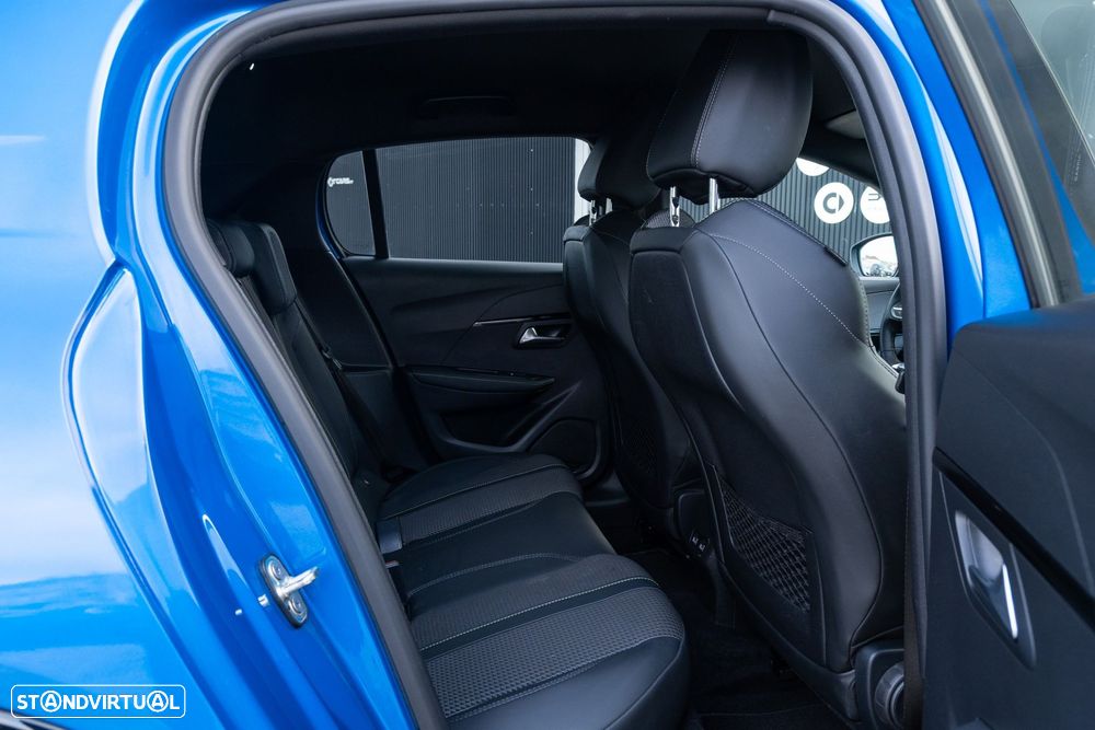 Peugeot e-208 50 kWh GT - 15