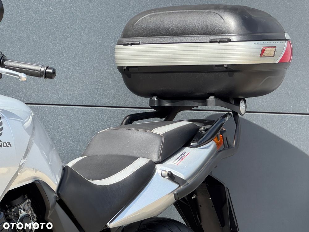 Honda CBF - 23