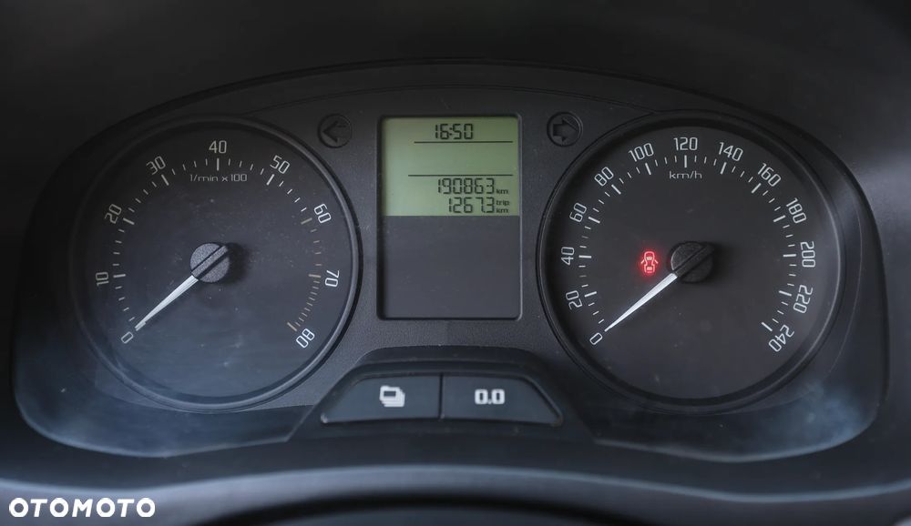 Skoda Fabia - 12