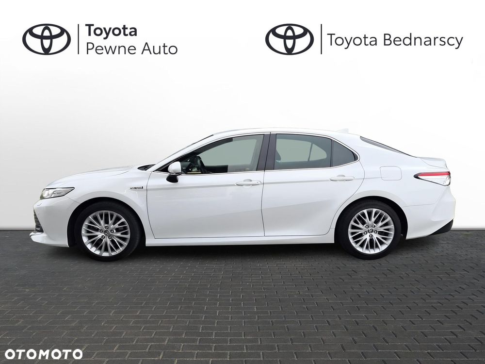 Toyota Camry 2.5 Hybrid Executive CVT - 2
