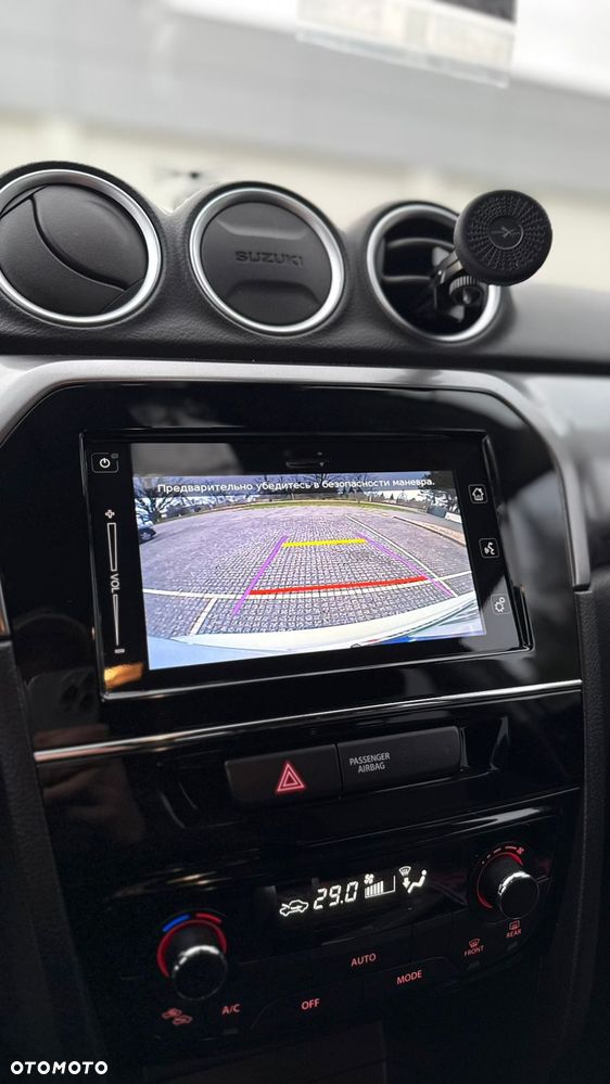 Suzuki Vitara 1.4 Boosterjet SHVS Premium 4WD - 17