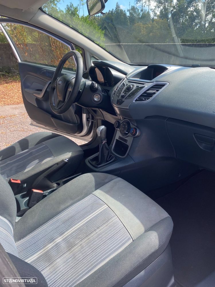 Ford Fiesta 1.4 TDCI Trend - 12