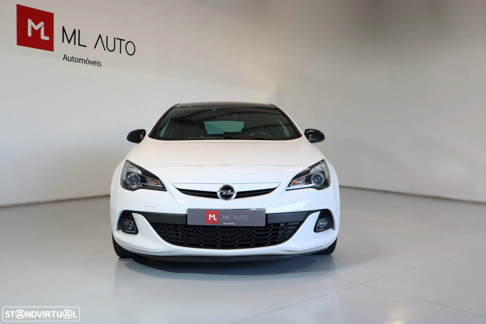 Opel Astra GTC 1.6 CDTi S/S - 3
