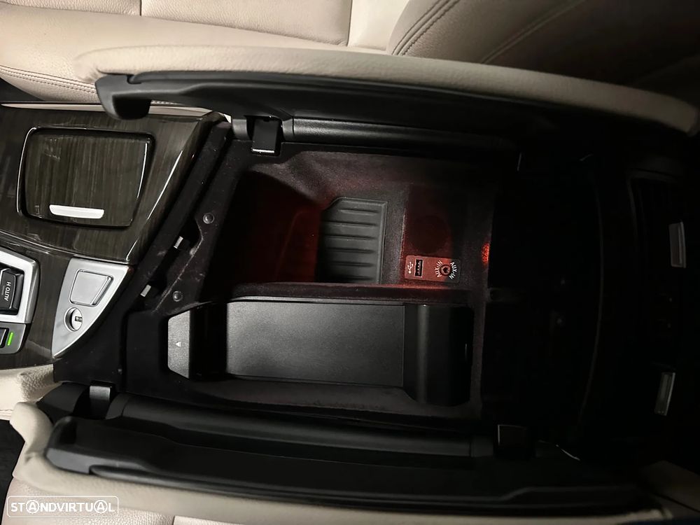 BMW 530 d Line Luxury Auto - 19