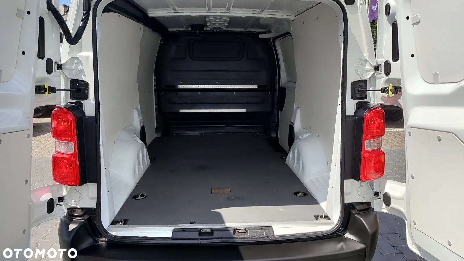 Opel VIVARO 2.0 CDTI L2H1 EXTRA LONG VAT23 - 19