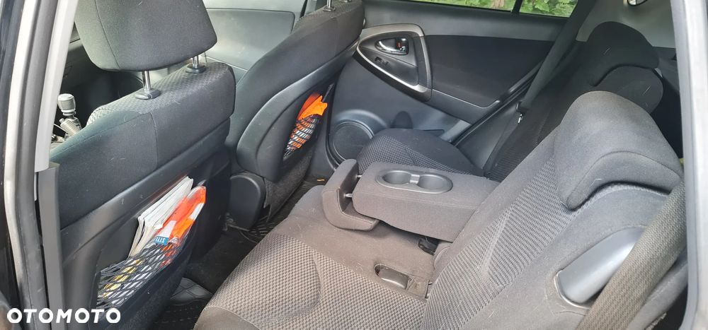 Toyota RAV4 2.2 D-4D 2010 - 26
