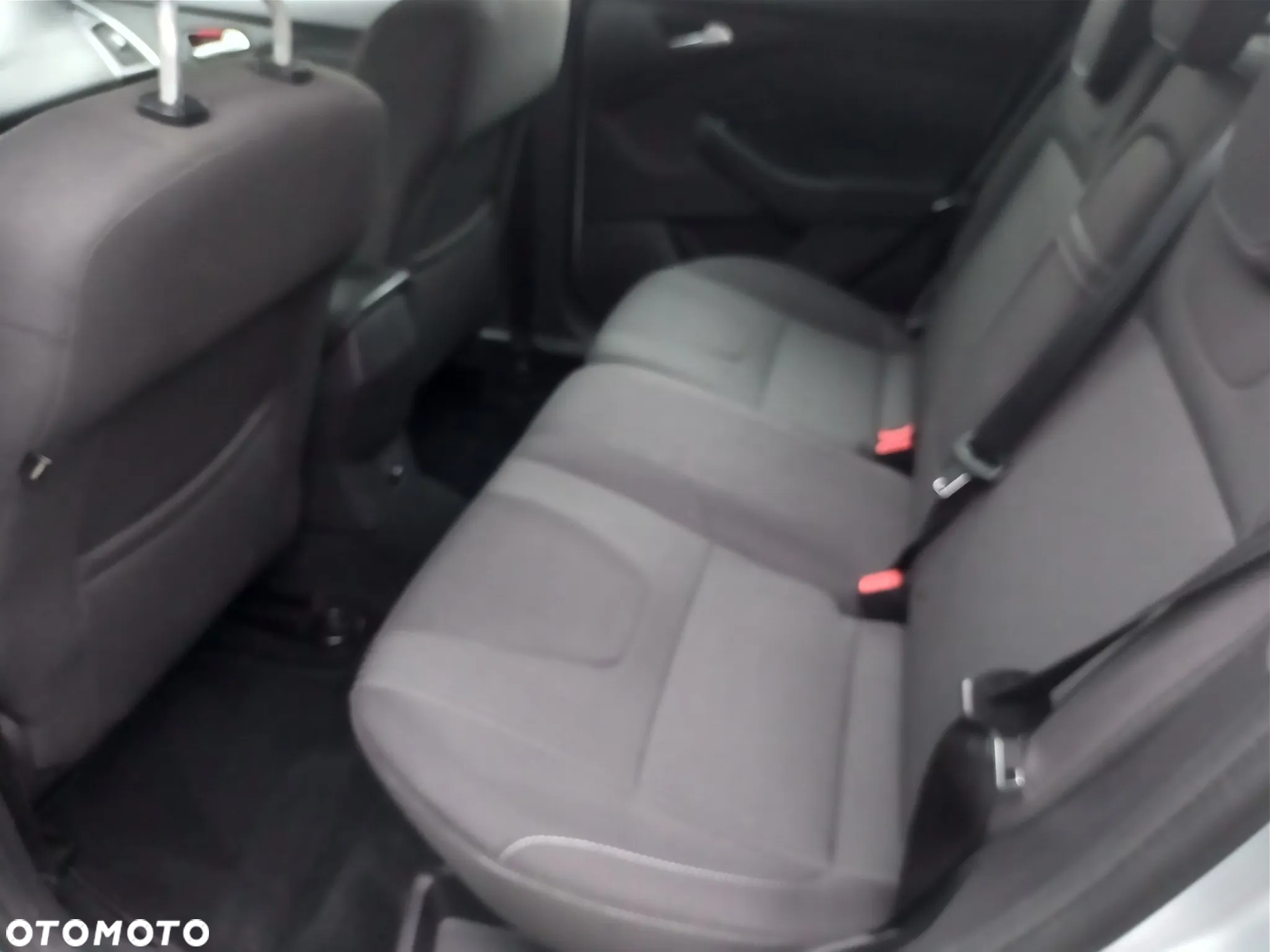 Ford Focus 1.6 TDCi Titanium - 12