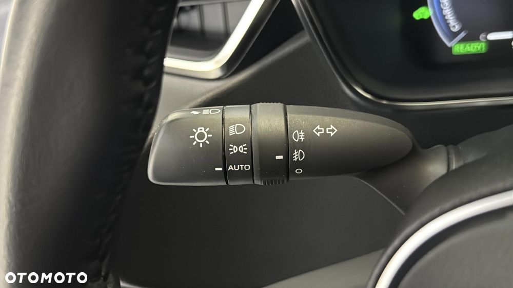 Toyota Corolla 1.8 Hybrid Comfort - 26