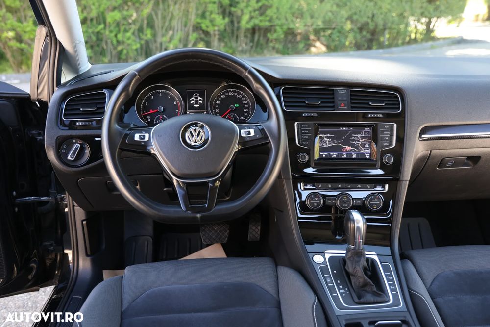 Volkswagen Golf 1.4 TSI Comfortline DSG - 6