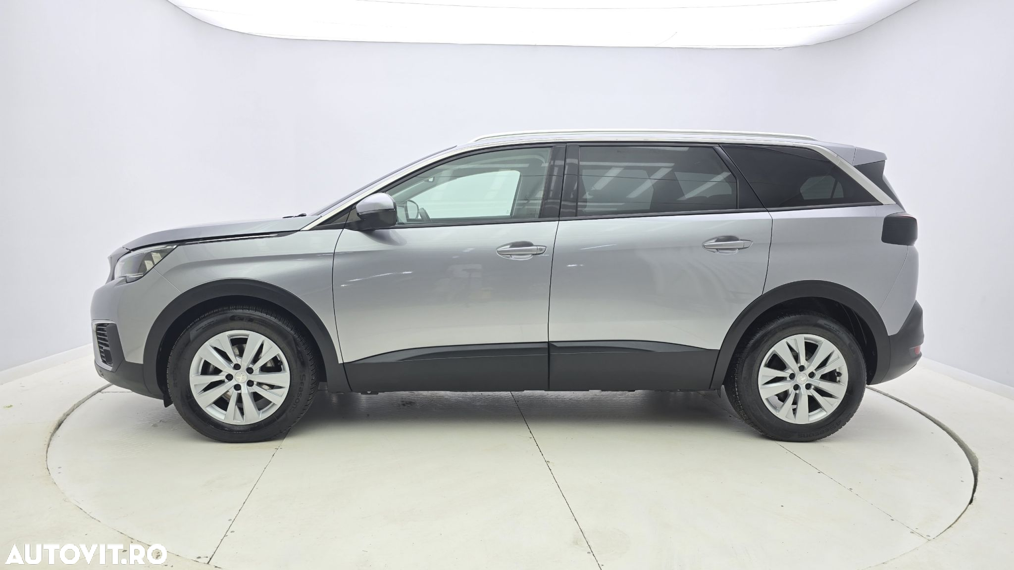 Peugeot 5008 - 9