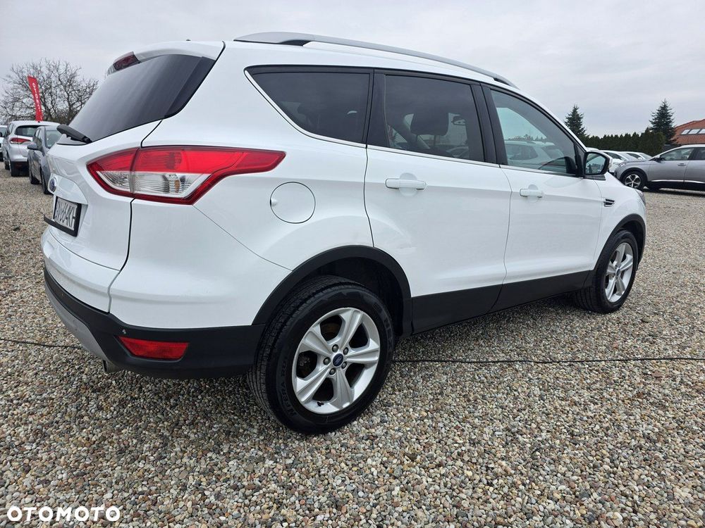Ford Kuga 2.0 TDCi 2x4 Titanium - 7