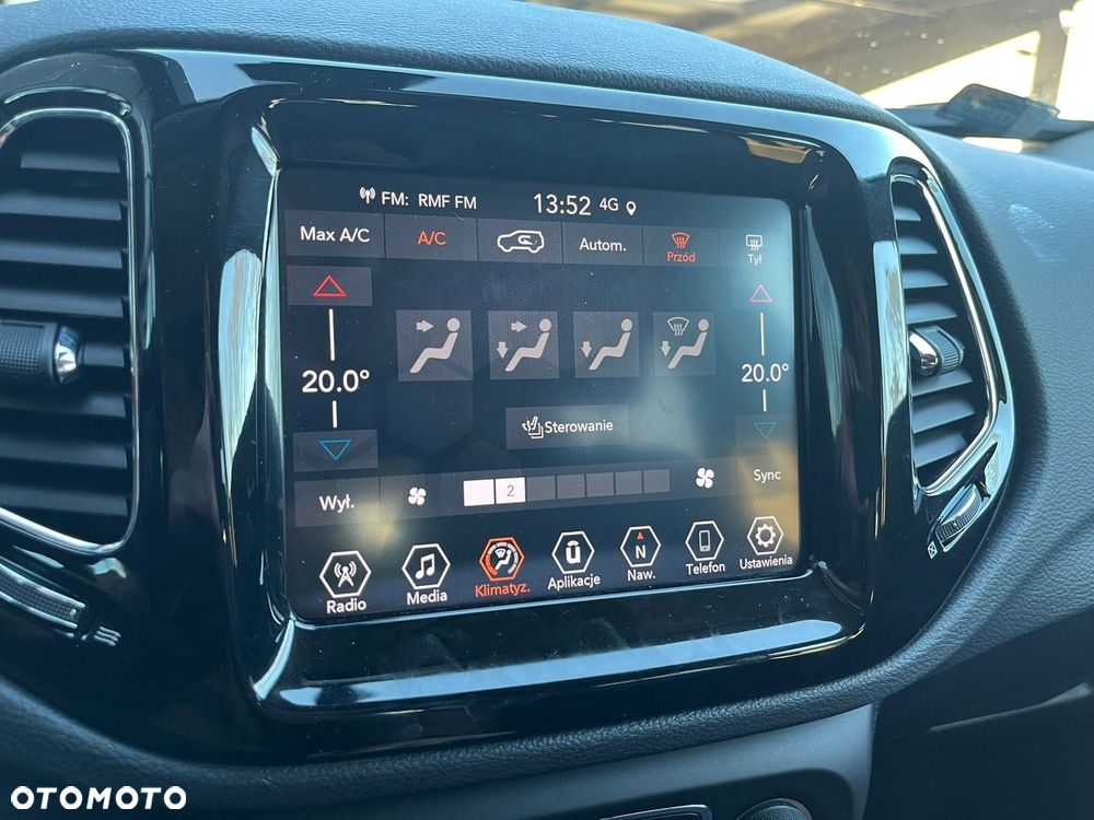 Jeep Compass 1.3 TMair Longitude FWD S&S DDCT - 19