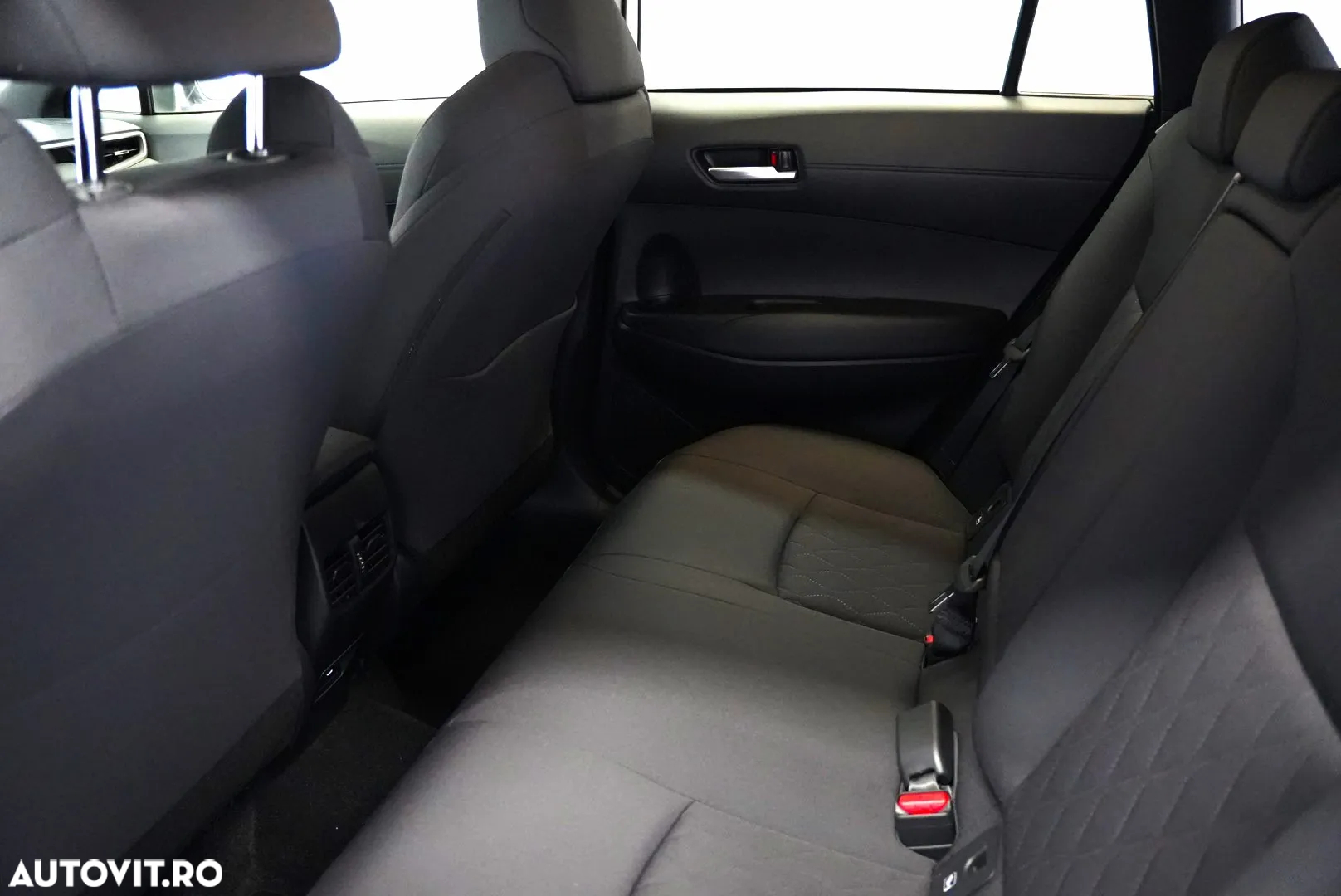 Toyota Corolla Cross - 9