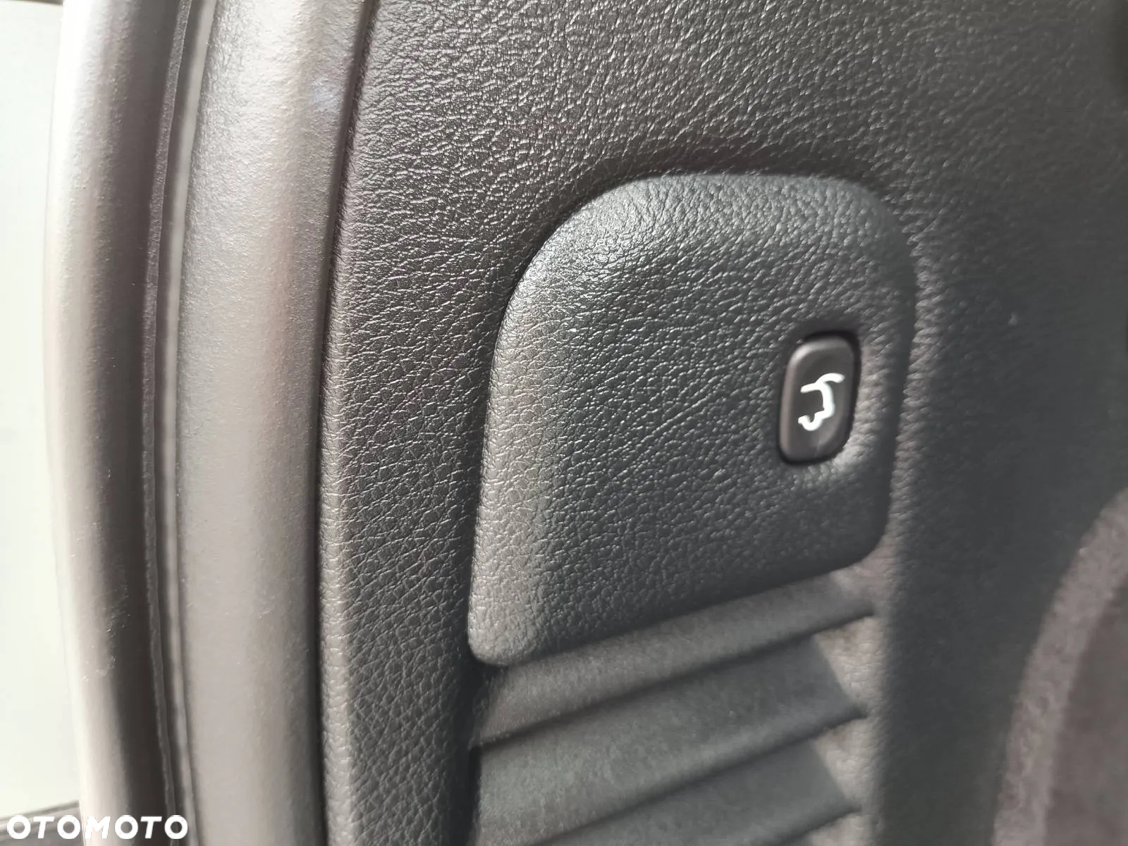 Jeep Grand Cherokee 3.6 V6 Overland - 30
