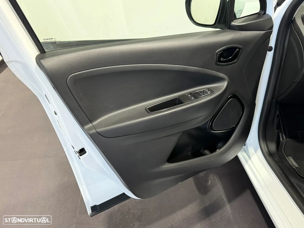 Renault Zoe (c/ Bateria) Limited 50 - 18