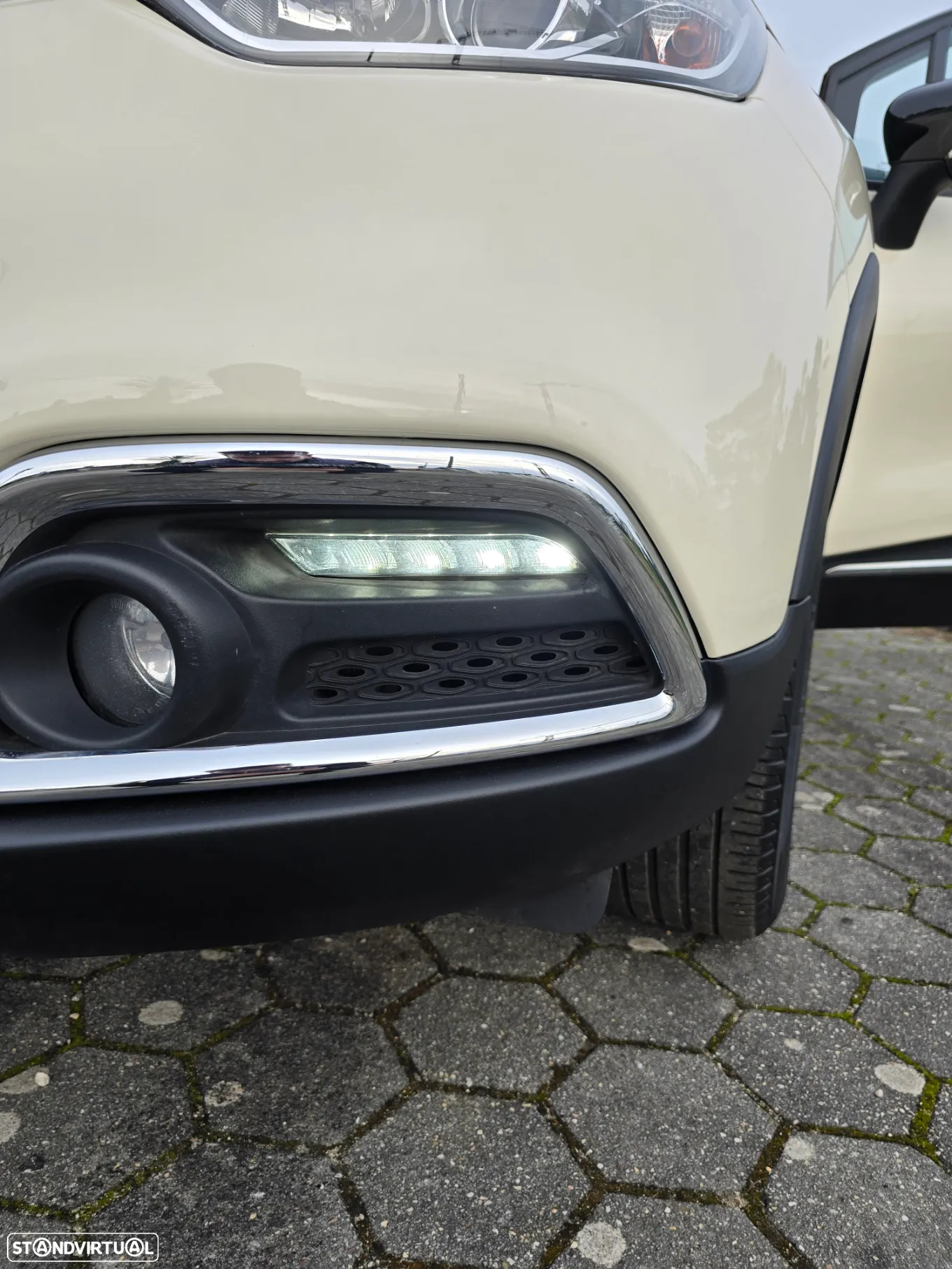 Renault Captur 1.5 dCi Exclusive - 16