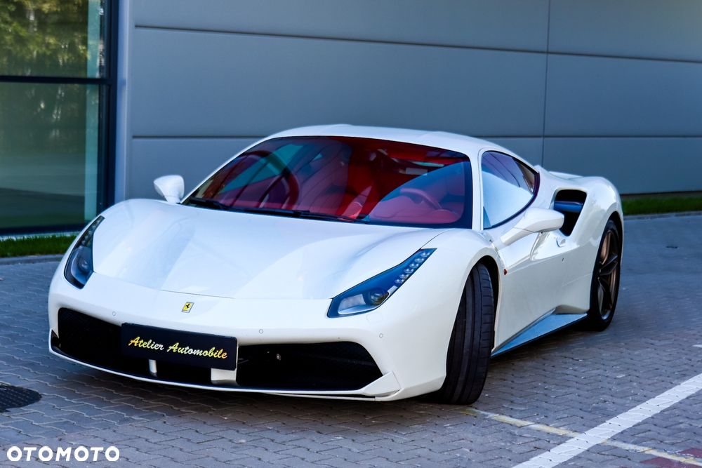 Ferrari 488 - 5