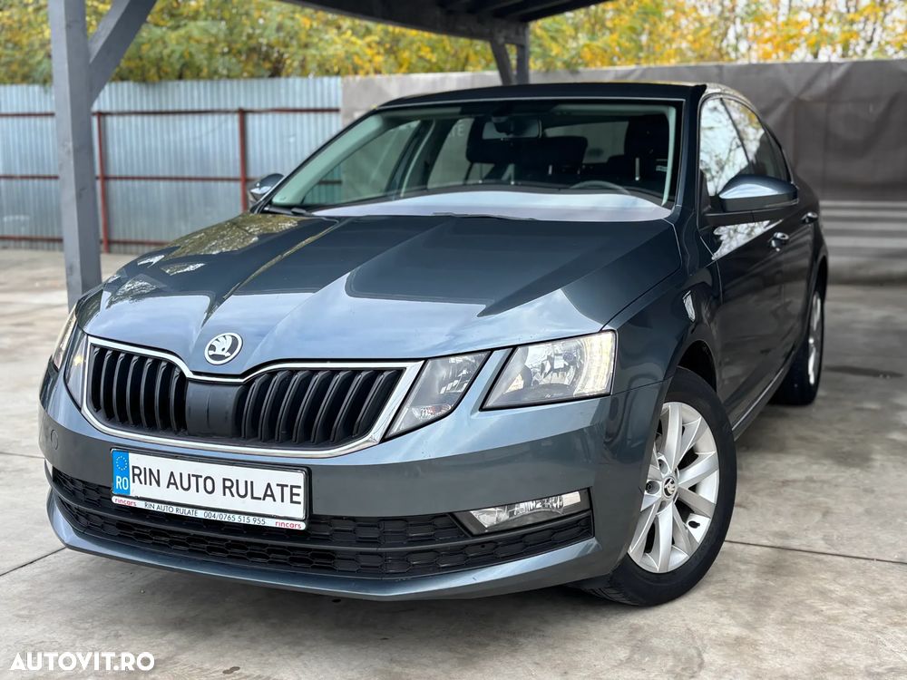 Skoda Octavia 1.6 TDI DSG Ambition - 4