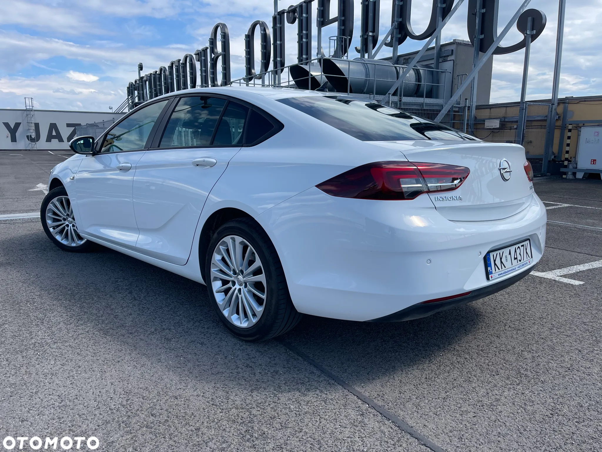 Opel Insignia 1.6 CDTI Enjoy S&S Eco - 11