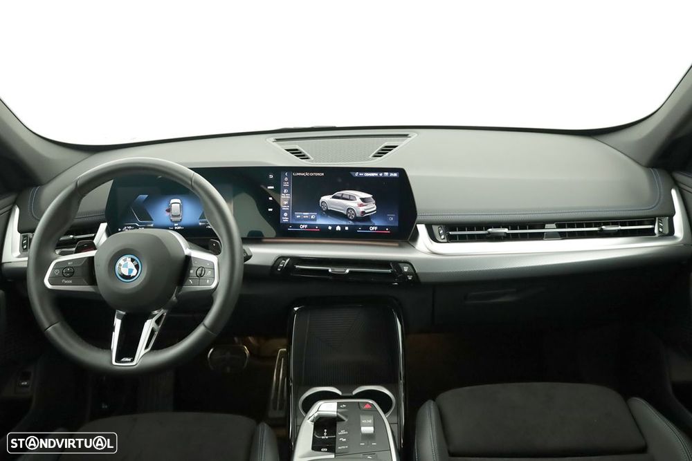 BMW X1 xDrive25e Pack Desportivo M - 10