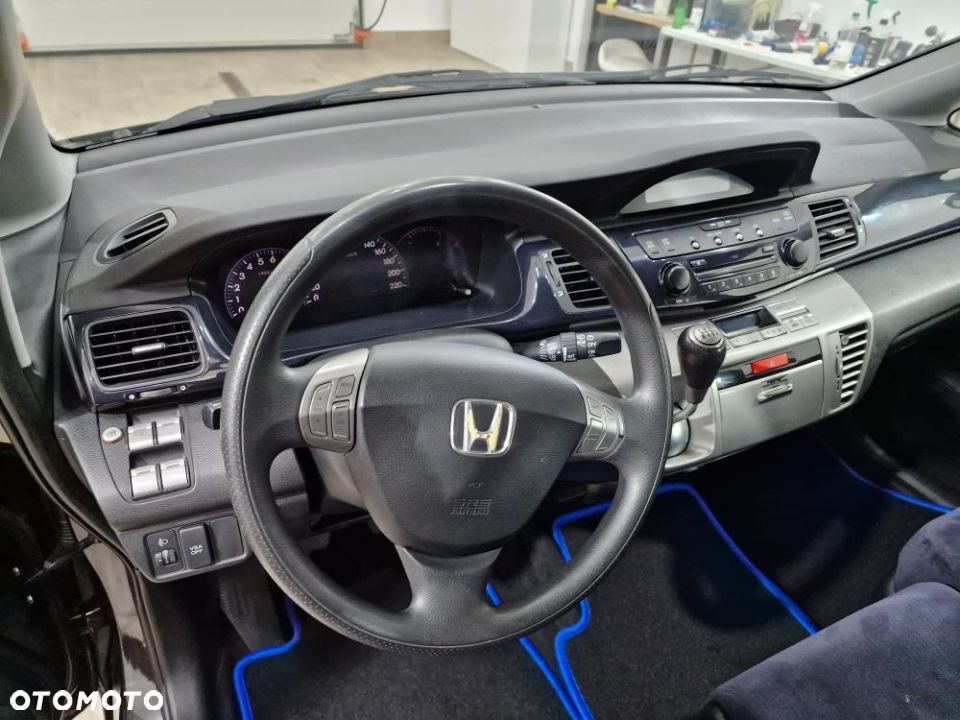Honda FR-V 1.8 Comfort - 11