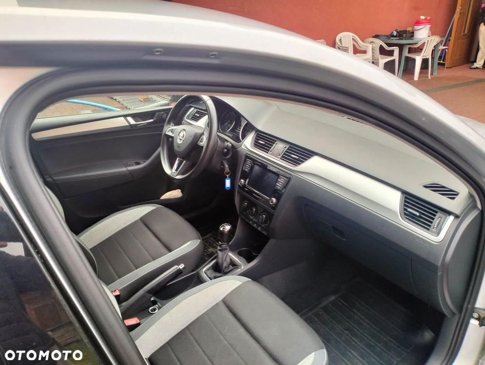 Skoda RAPID 1.0 TSI Ambition - 7