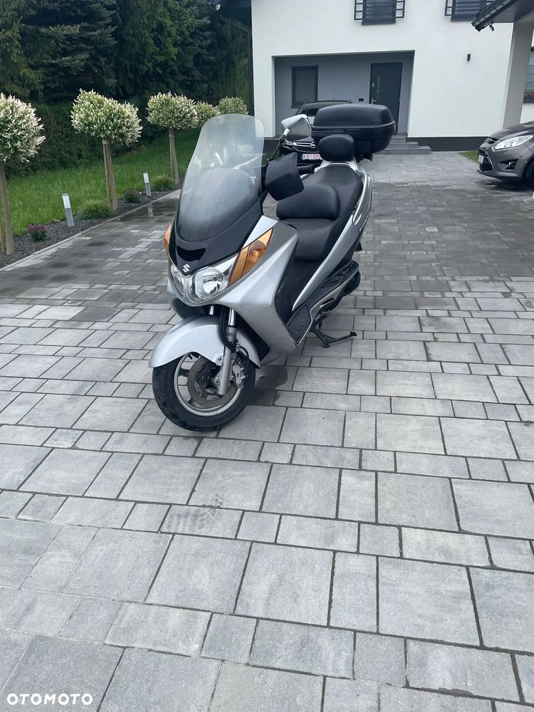 Suzuki Burgman - 1