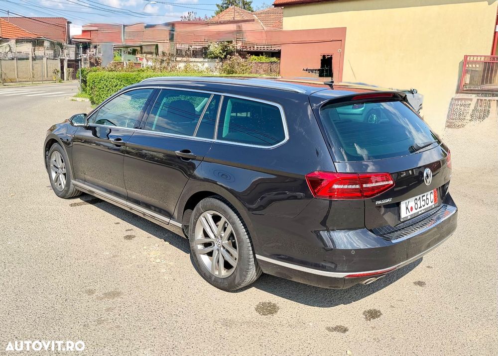 Volkswagen Passat 2.0 TDI SCR 4Motion DSG Highline - 3