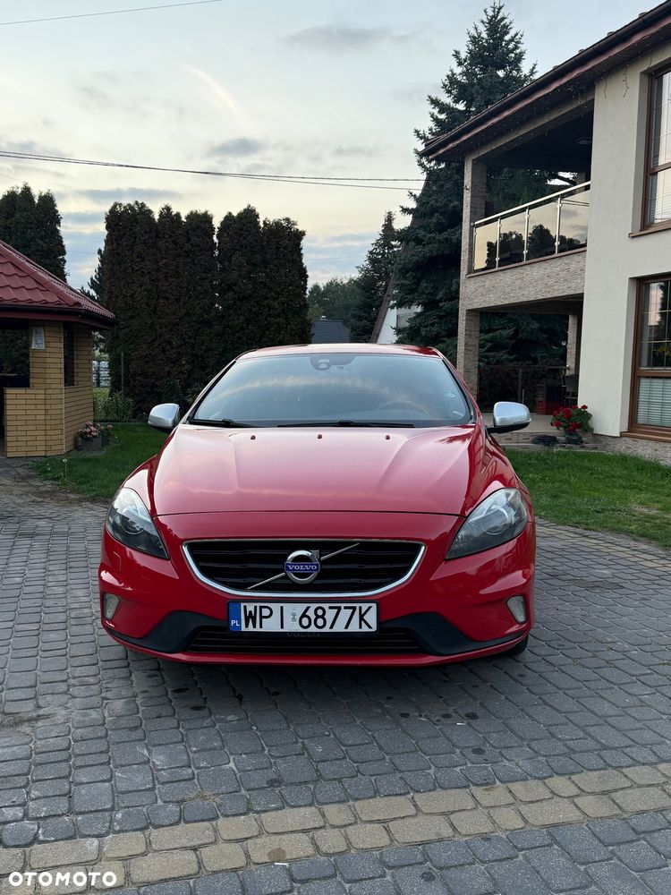 Volvo V40 2014 photo 2