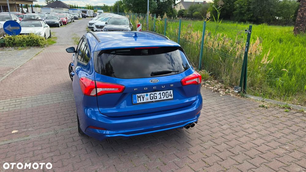 Ford Focus SW 2.0 EcoBlue S&S ST-LINE - 22