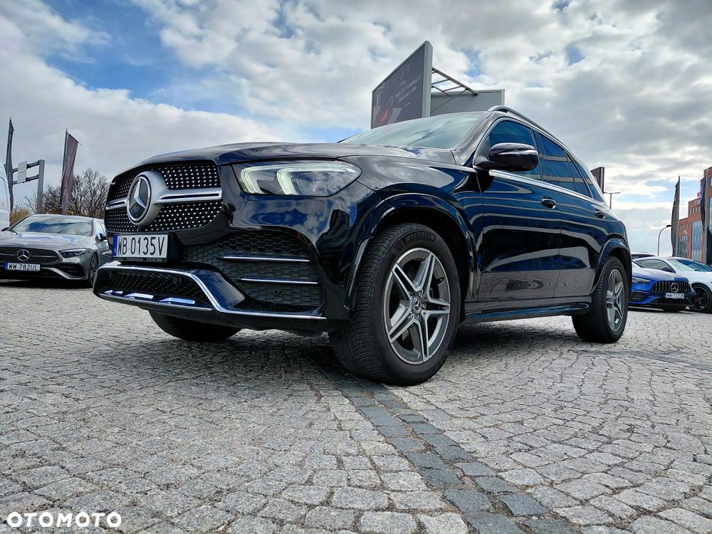 Mercedes-Benz GLE 300 d 4Matic 9G-TRONIC AMG Line - 13