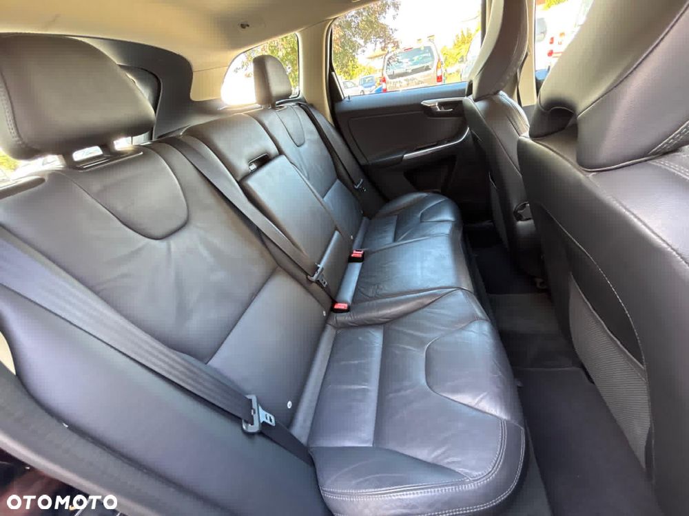Volvo XC 60 - 26