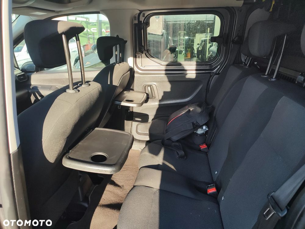 Toyota Proace City - 16